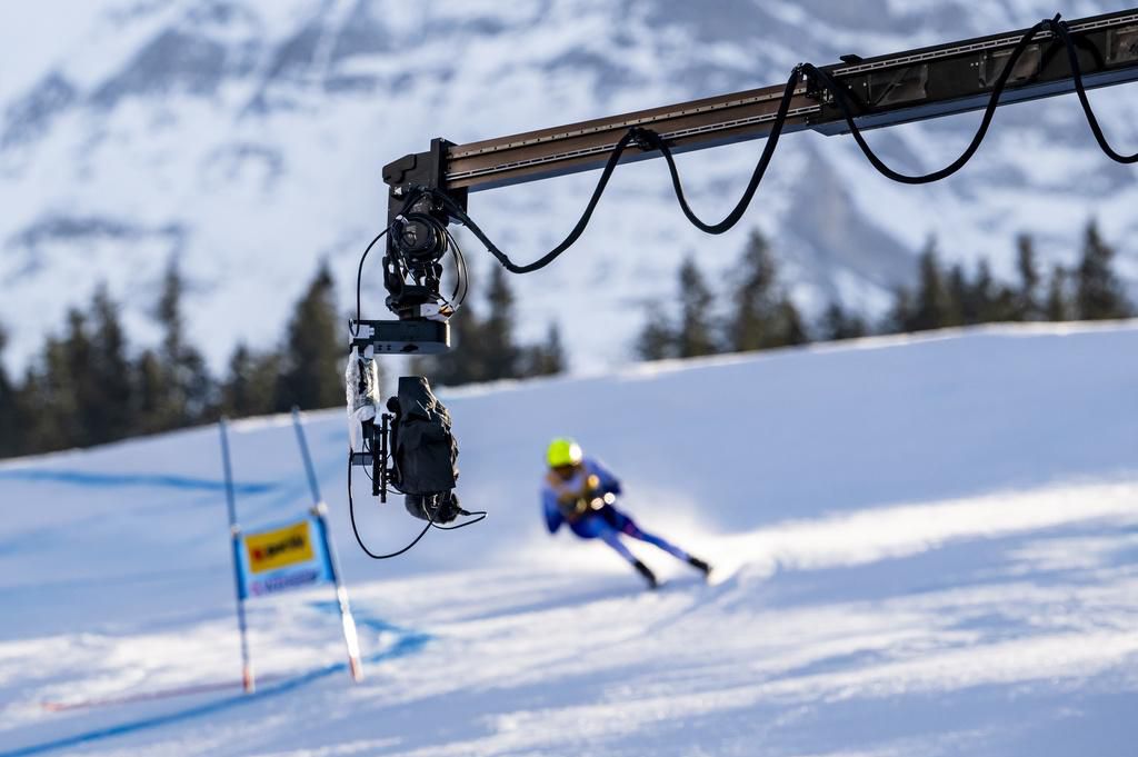 Du vent souffle sur la piste suisse devant accueillir la descente de Wengen.