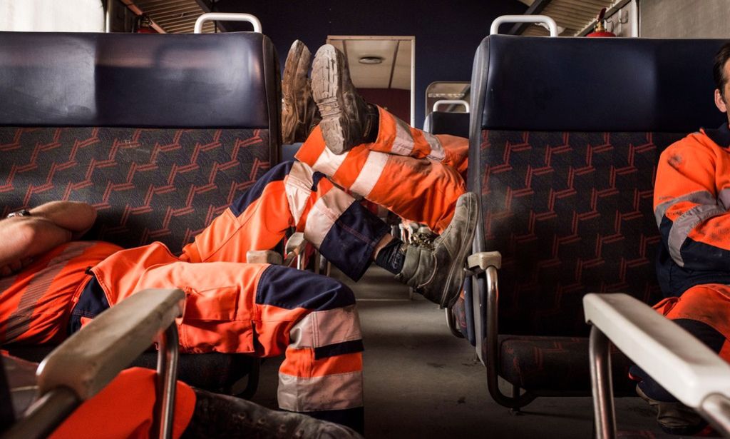 Darf Man Im Zug Essen Darf man im Zug die Schuhe ausziehen? | Tages-Anzeiger