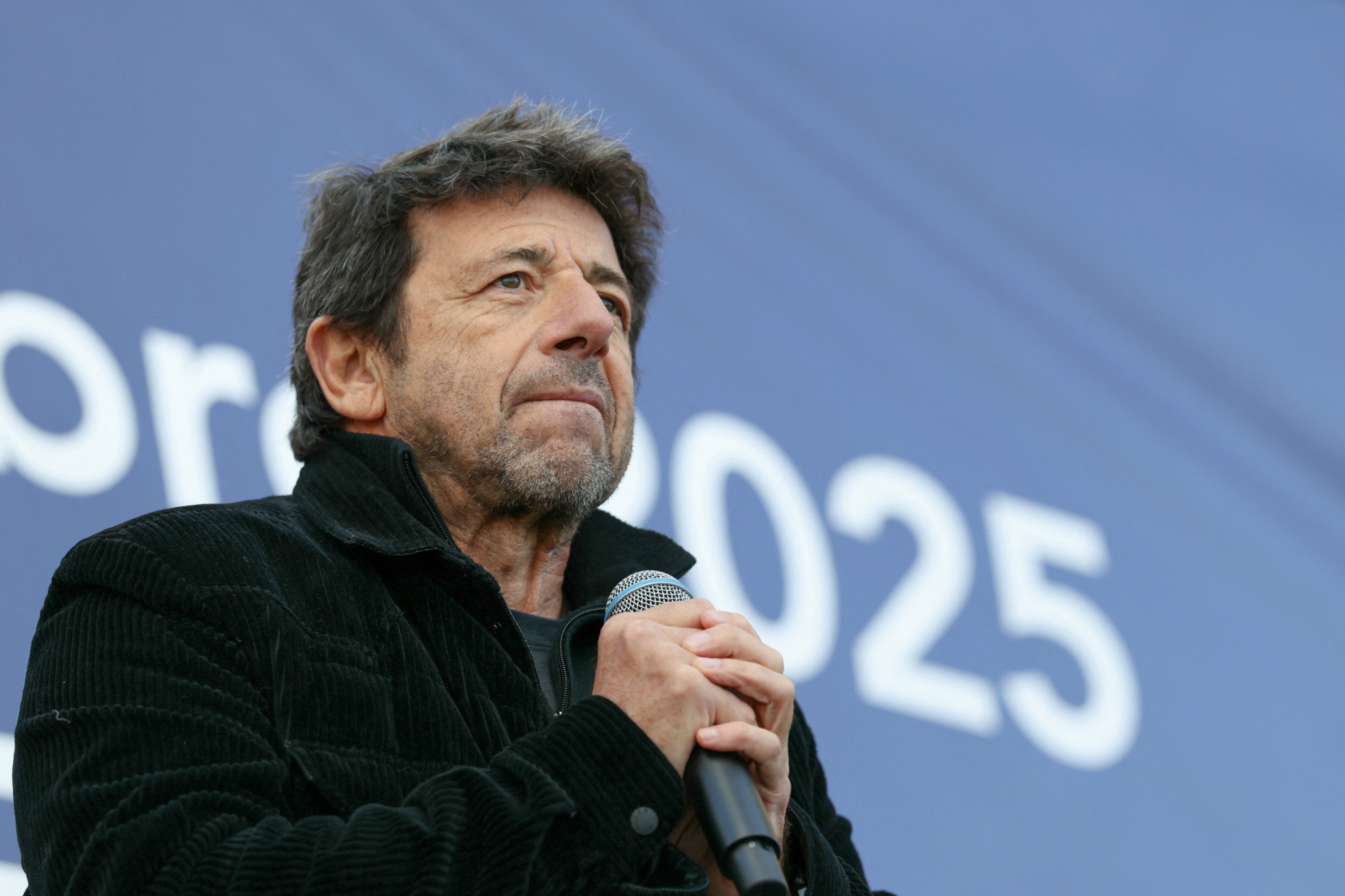 Le chanteur sous pression: Patrick Bruel s’estimerait «mort professionnellement»