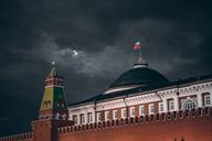Rohstoffe: Russische Öl- und Gaseinnahmen vor Einbruch