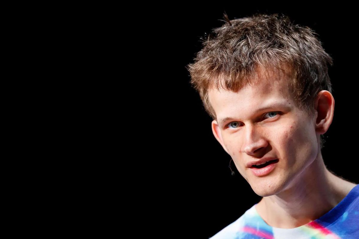 Vitalik Buterin est le programmeur russo-canadien à l’origine de la création en 2013 d’Ethereum et de l’ether, la deuxième cryptomonnaie du monde.