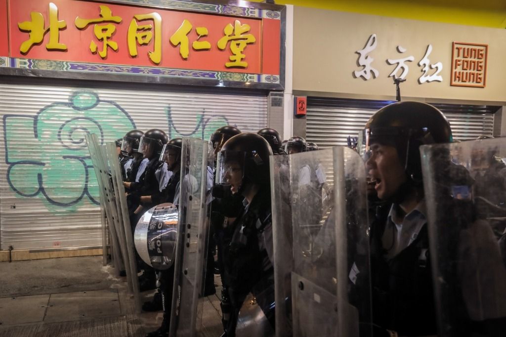 Cinq arrestations après de nouveaux heurts