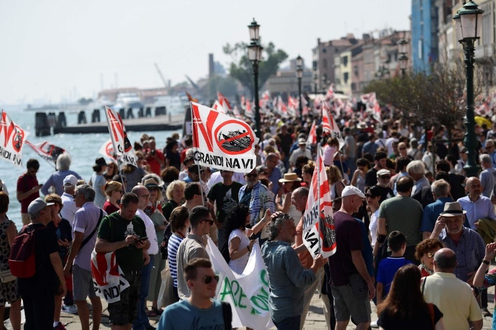 Venise crie son ras-le-bol des grands navires