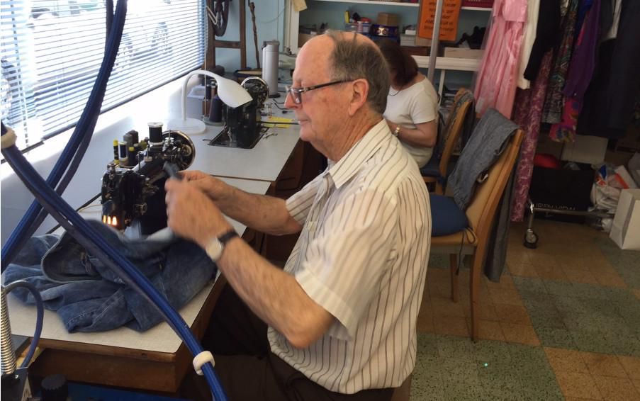 Walter Gebert au travail.