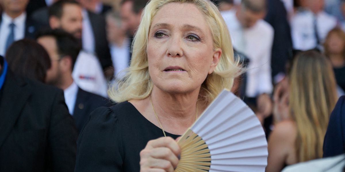 Frankreichs-Schicksalswahl-2027-Elon-Musk-umarmt-Marine-Le-Pen-aber-sie-windet-sich