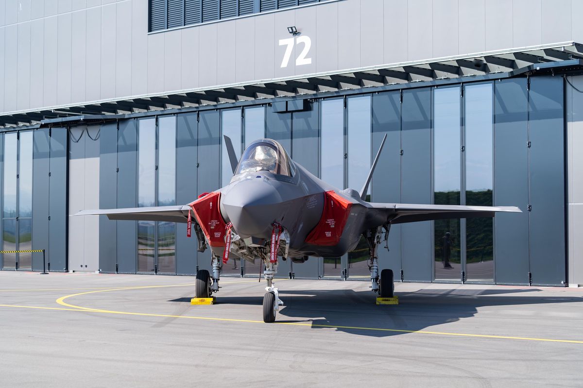 Zudem: Beim Kampfjet-Kauf seien Gegengeschäfte in wesentlich höherem Umfang geplant.