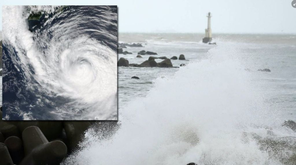 Un puissant typhon frappe le Japon