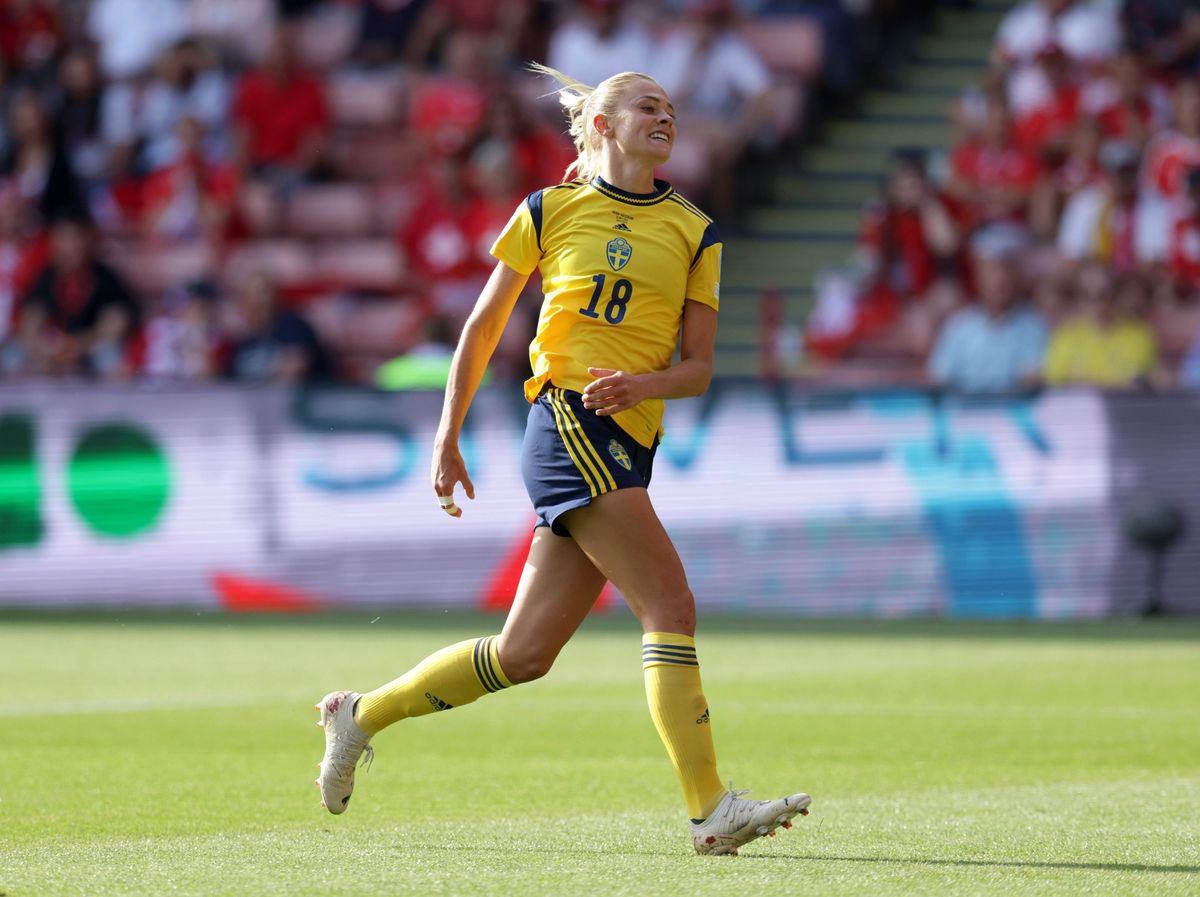 Soccer Football - Women's Euro 2022 - Group C - Portugal v Switzerland - Leigh Sports Village, Leigh, Britain - July 9, 2022
Switzerland coach Nils Nielsen shakes hands with Ana-Maria Crnogorevic after the match REUTERS/Molly Darlington