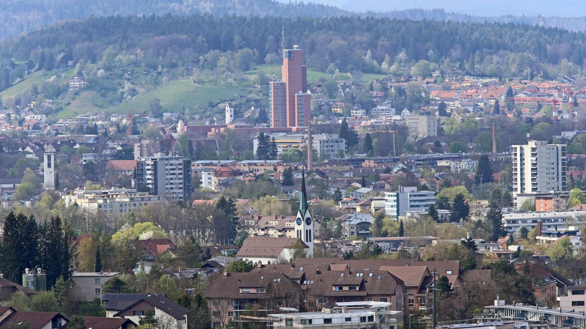 17-J-hriger-st-rzt-in-die-Eulach-tot