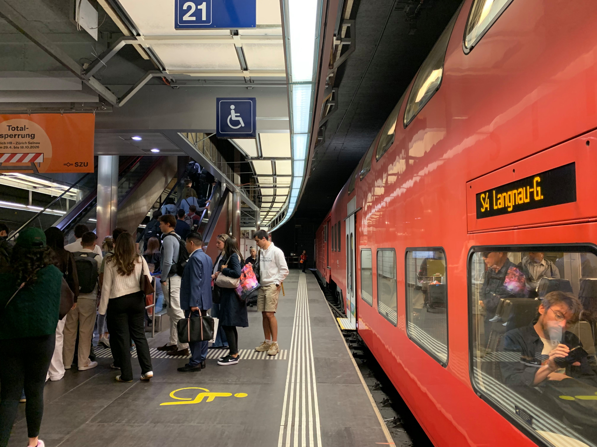 Umbau im HB Zürich: Geduldsprobe für Reisende: Der SZU-Bahnhof ist für sechs Monate komplett gesperrt