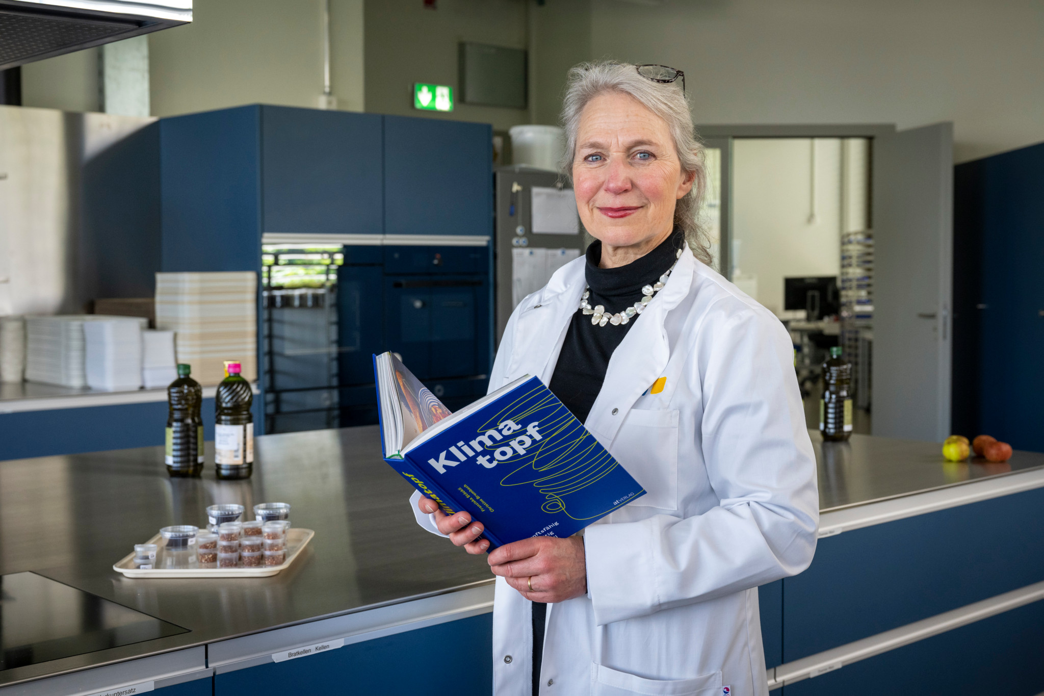Neues Kochbuch: Sie weiss, wie man den Klimawandel aus der Küche heraus ...