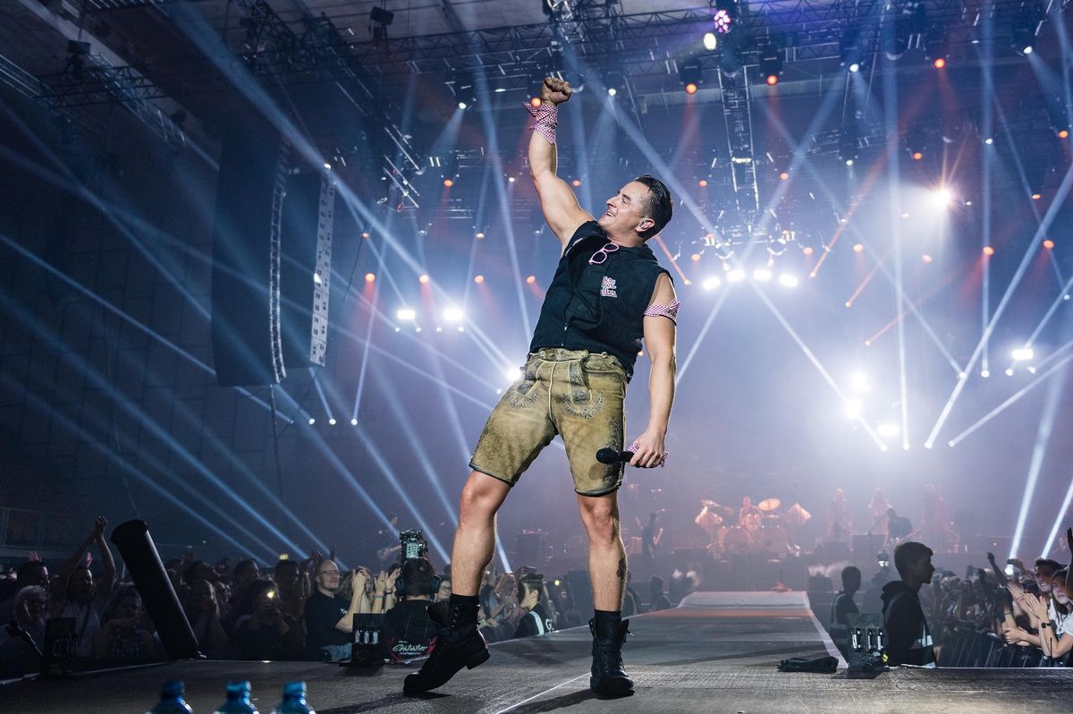 Andreas Gabalier Es Ist Die Zeit Text Interview mit Andreas Gabalier: «Wir lassen uns nach dem Konzert auch