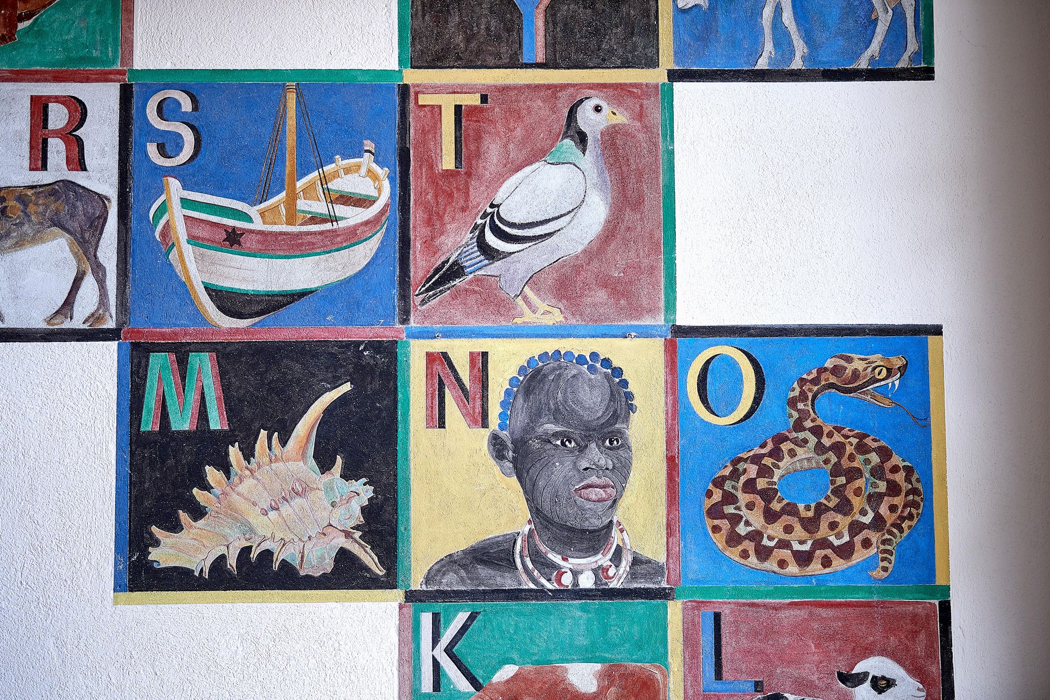 N wie …: Muss dieses Wandbild  im Schulhaus Wylergut in Bern entfernt werden?