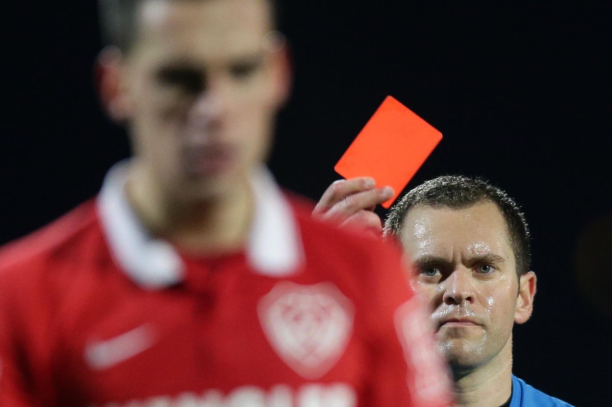 rossoneri-spieler-vor-gericht-p-beleien-im-regionalen-amateurfussball