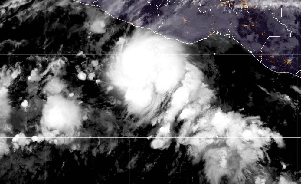 Intempéries : l’ouragan Agatha menace de toucher terre au sud-ouest du Mexique