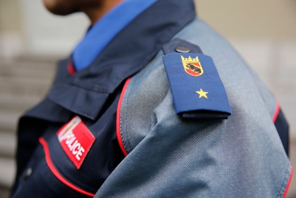 Un homme se tue en chutant dans une rivière