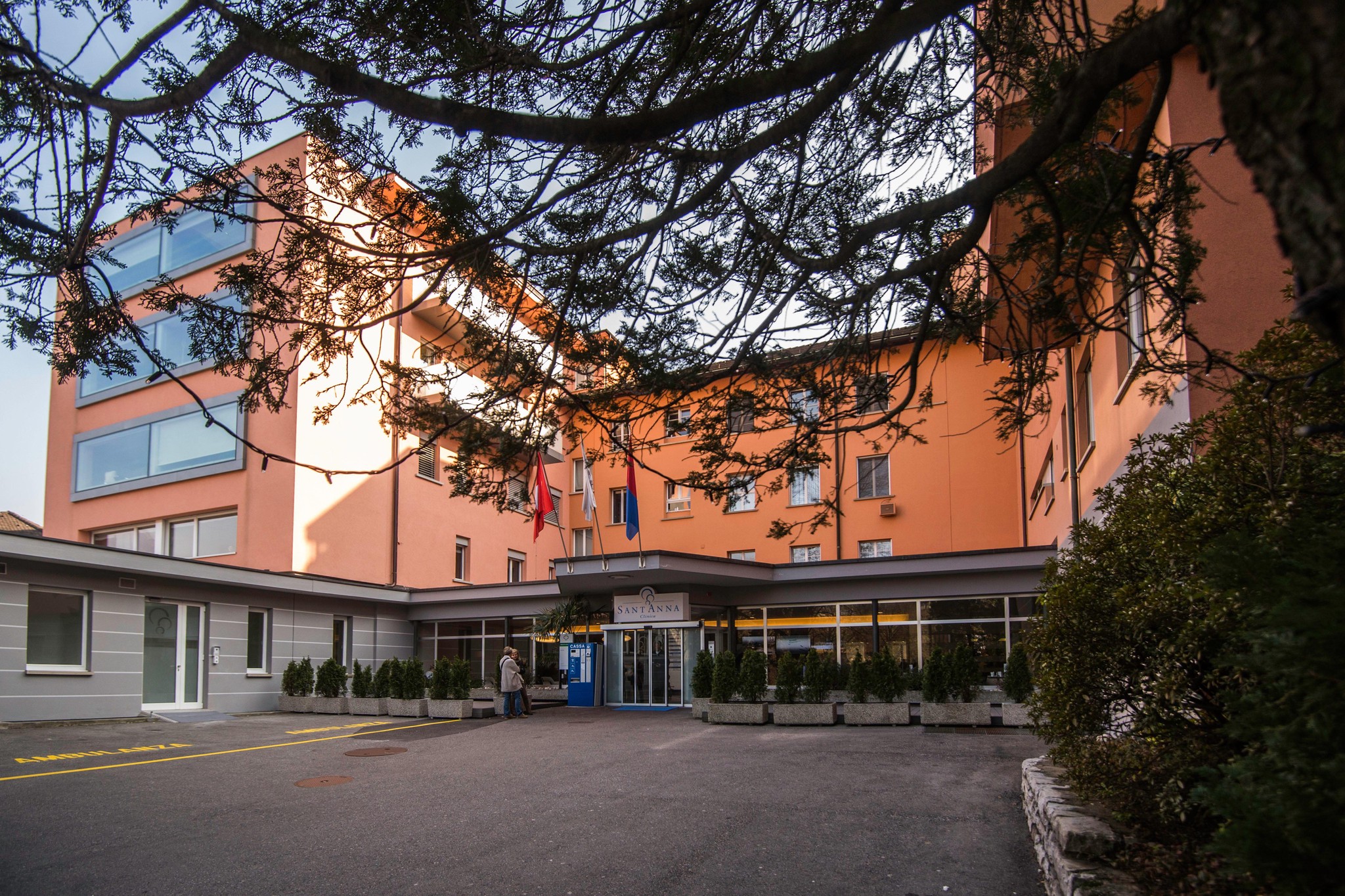 Die Klinik Sant’Anna in Lugano, aufgenommen im März 2015. Dass Alina Kabajewa zu jener Zeit hier einen Sohn zur Welt brachte, wird jetzt von einer ihr nahestehenden Person bestätigt.  