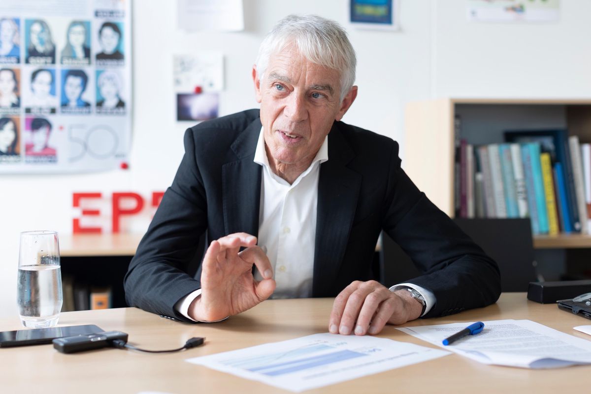 Lausanne  le 16 septembre 2022. Martin Vetterli, président de l'EPFL dans son bureau .(Odile Meylan/24HEURES)