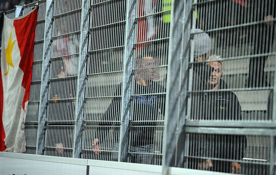 Grob Unsportlich Und Unsolidarisch Die Reaktion Der Fans War Eindeutig - l08wnjm