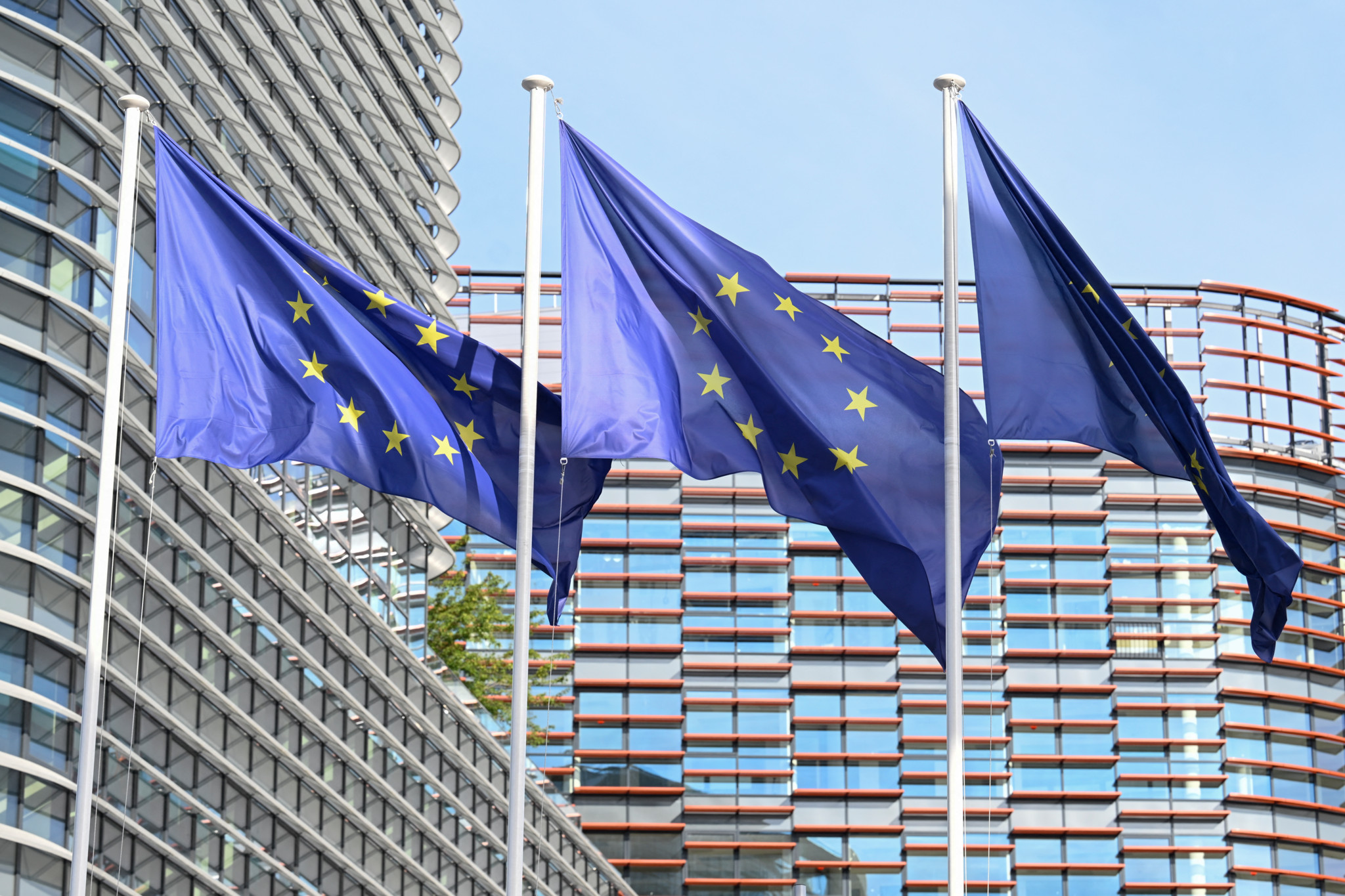 Asile en Europe: Les demandes d’asile chutent d’un quart en 2026