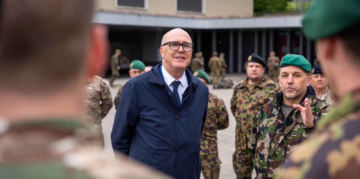 Army upgrade: Martin Pfister wants to raise VAT