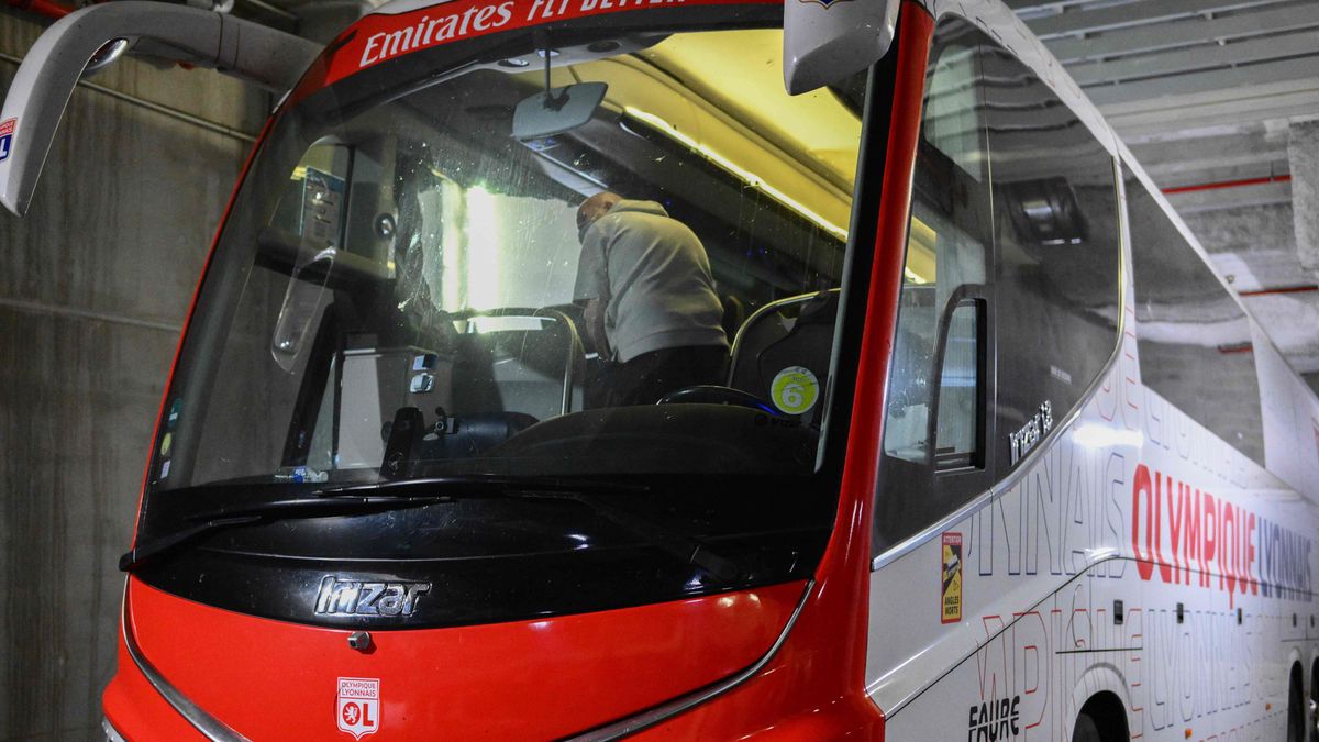 Caillassage de Marseille: la France du foot sous le choc