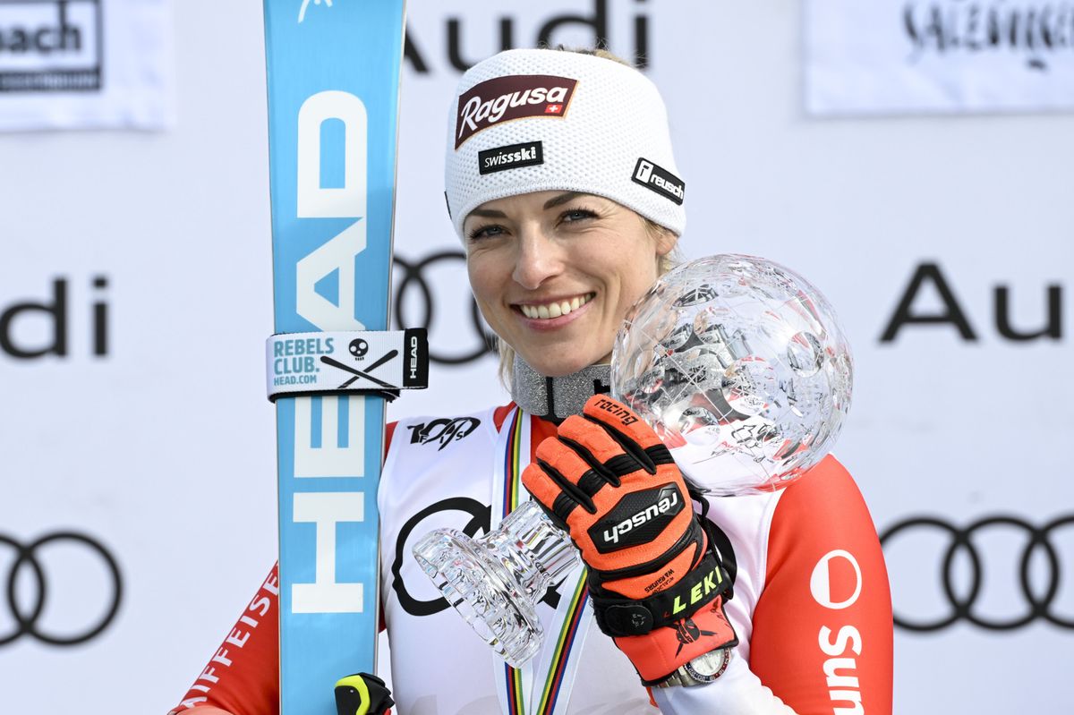 SAALBACH, AUSTRIA - MARCH 17 : Lara Gut-behrami of Team Switzerland wins the globe in the overall standings during the Audi FIS Alpine Ski World Cup Finals Women's Giant Slalom on March 17, 2024 in Saalbach Austria. (Photo by Alain Grosclaude/Agence Zoom/Getty Images)