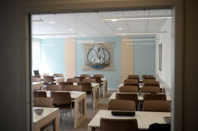 Verdächtig: Die Basler Behörden kontrollierte das Scientology-Zentrum auf ausländische Schwarzarbeiter.