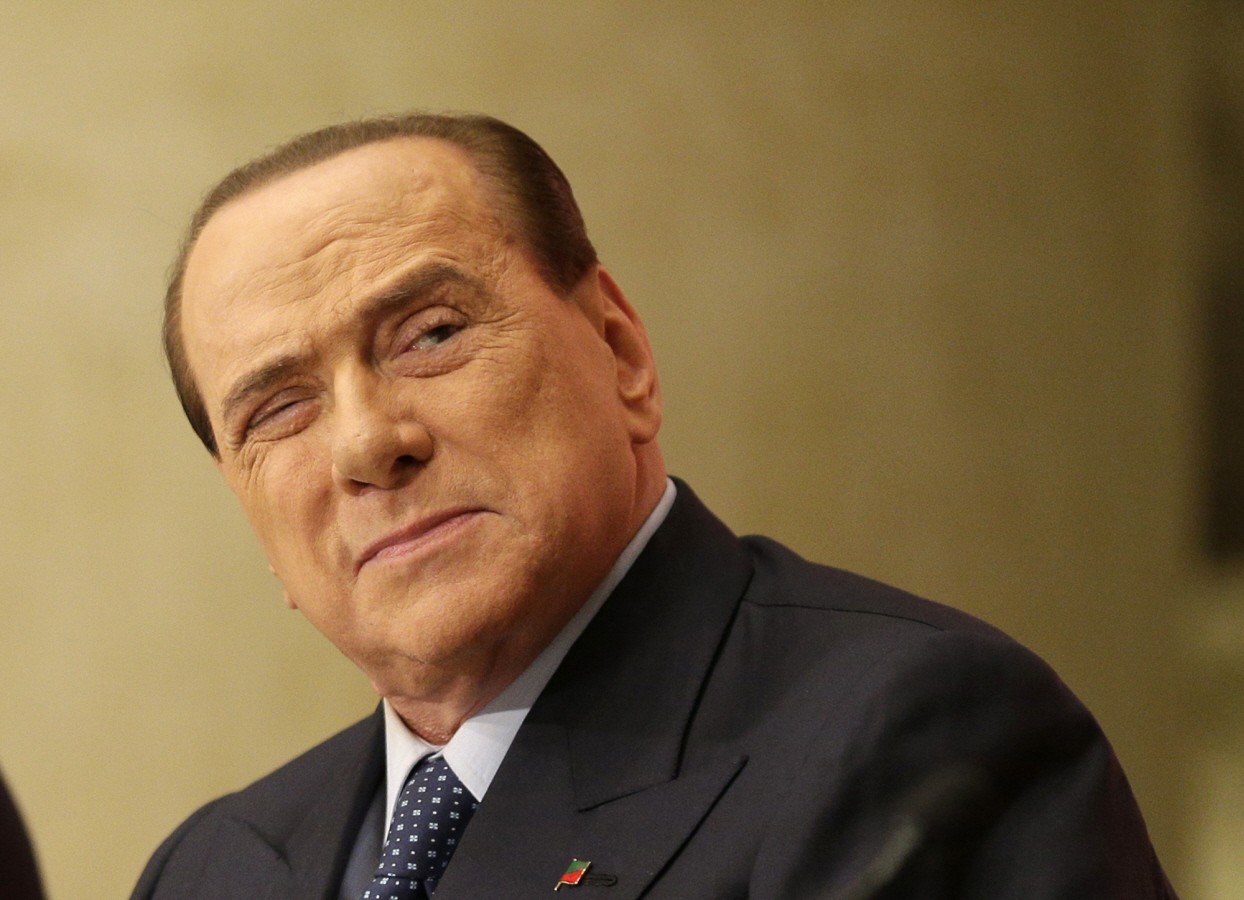 Auch mit ihm traf sich Silvio Berlusconi Mitte August in seiner Villa Certosa auf Sardinien: Flavio Briatore, früherer Formel-1-Rennstallboss und Diskotheken-Betreiber. Beide haben sich mit dem Virus angesteckt.  