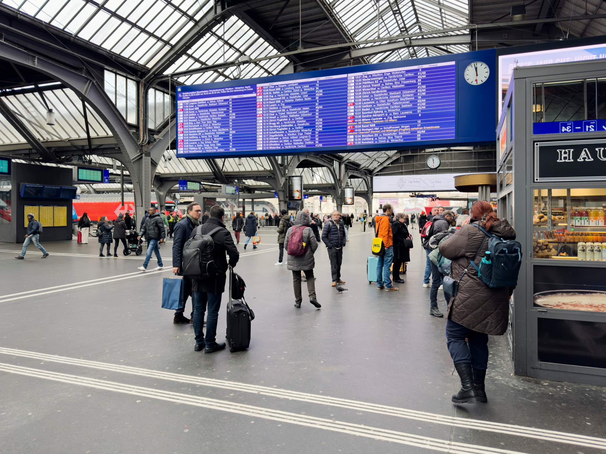 Technische Störung: Bahnverkehr auf Strecke Zürich-Olten ein