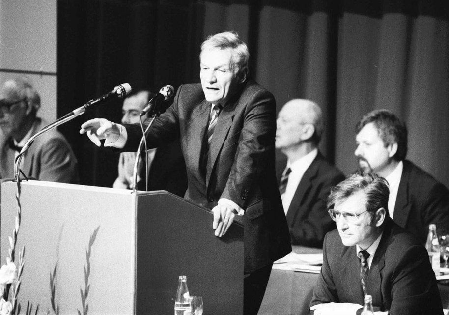 Die Geburt eines Weltkonzerns Der Bund