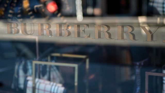 Une forte croissance en Asie et un bon développement des ventes en ligne ont dopé les résultats de Burberry.