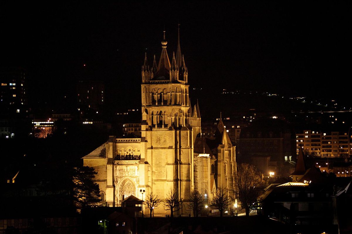 En septembre, on entendra peut-être une femme annoncer les heures de la nuit du beffroi de la cathédrale.