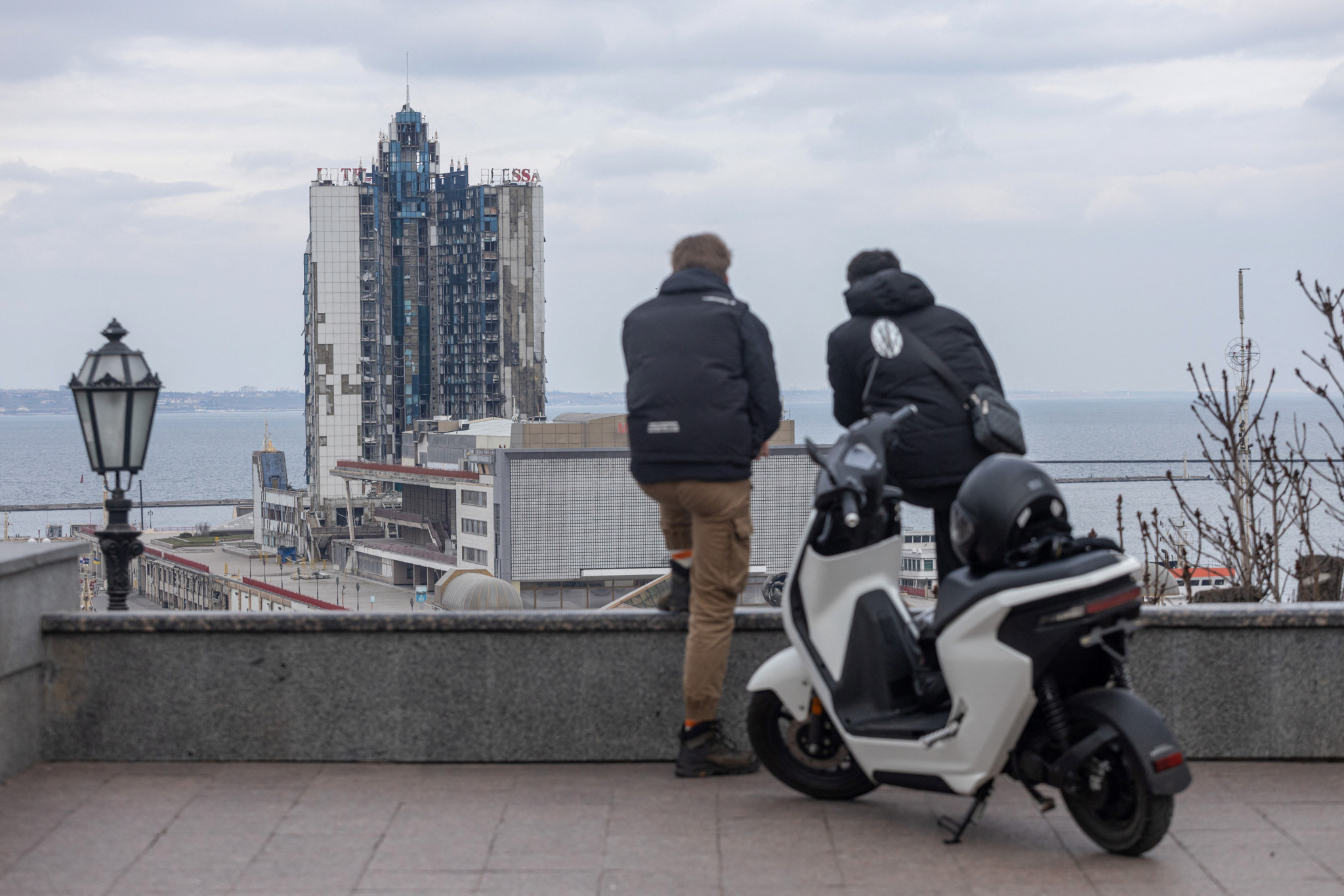 Hammomda yuvinayotgan ayollar videosini tomosha qiling. Erkaklar va ogil bolalar pornosini tibbiy korikdan otkazish