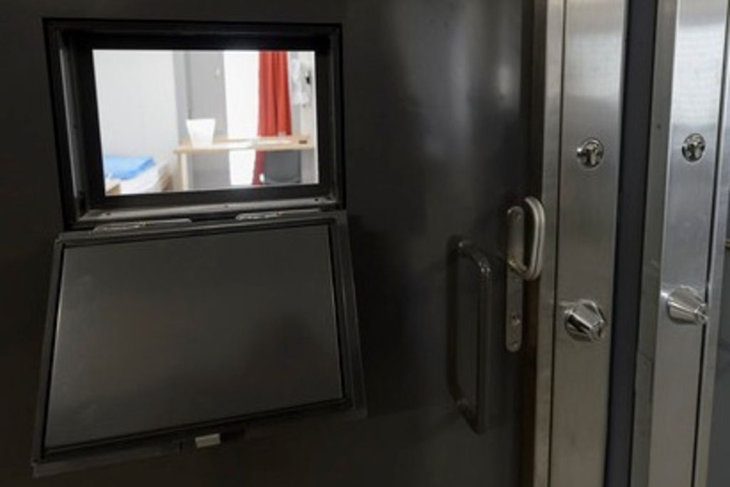 Un prisonnier veut en finir avec Exit