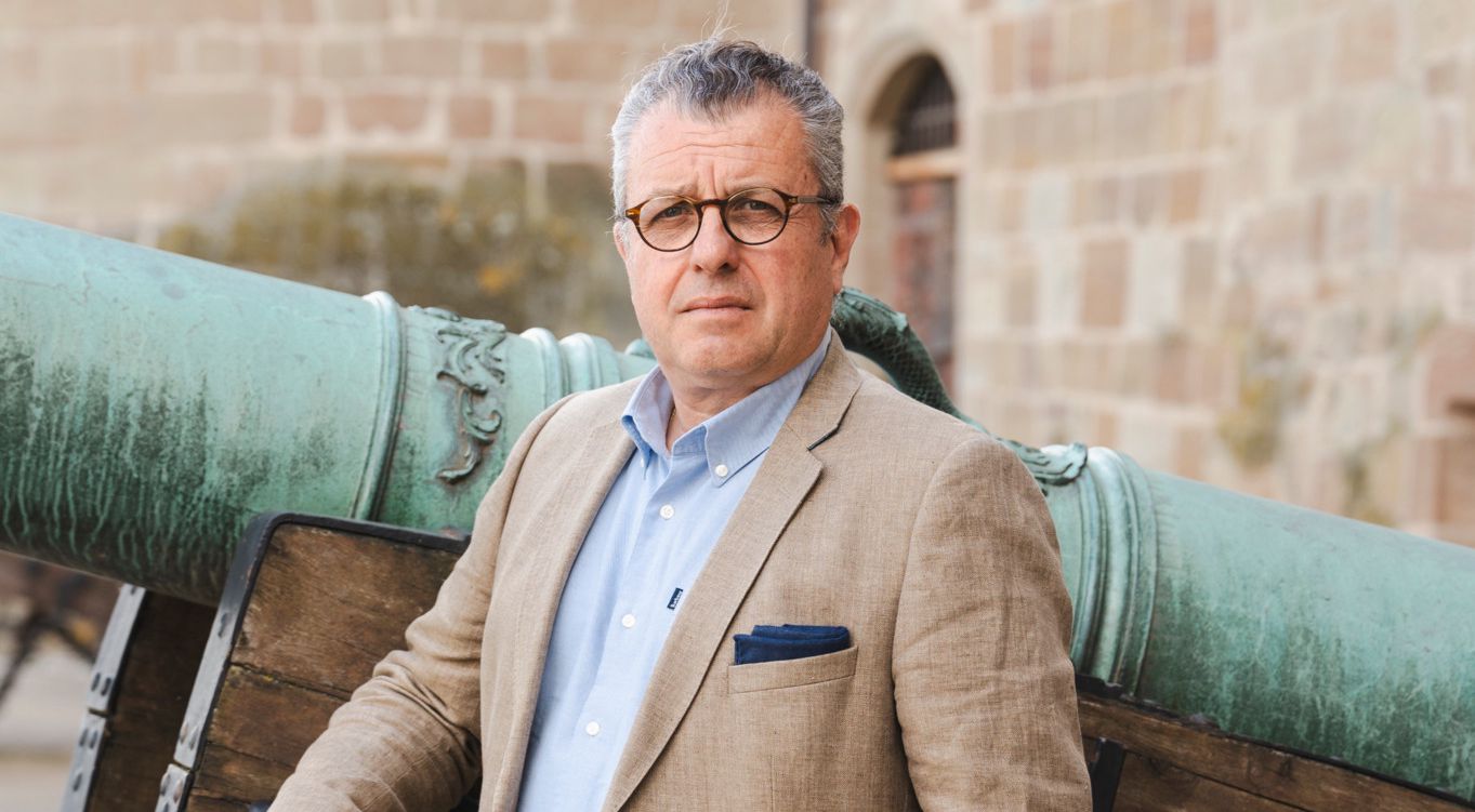 Morges, le lundi 15 avril 2024. A l'occasion d'une manifestation d'anciens légionnaire, le portrait de Pierre Lukaszewski, ex directeur des bains de Lavey et de la maison du livre de Montricher. (Marie-Lou Dumauthioz/24heures) 