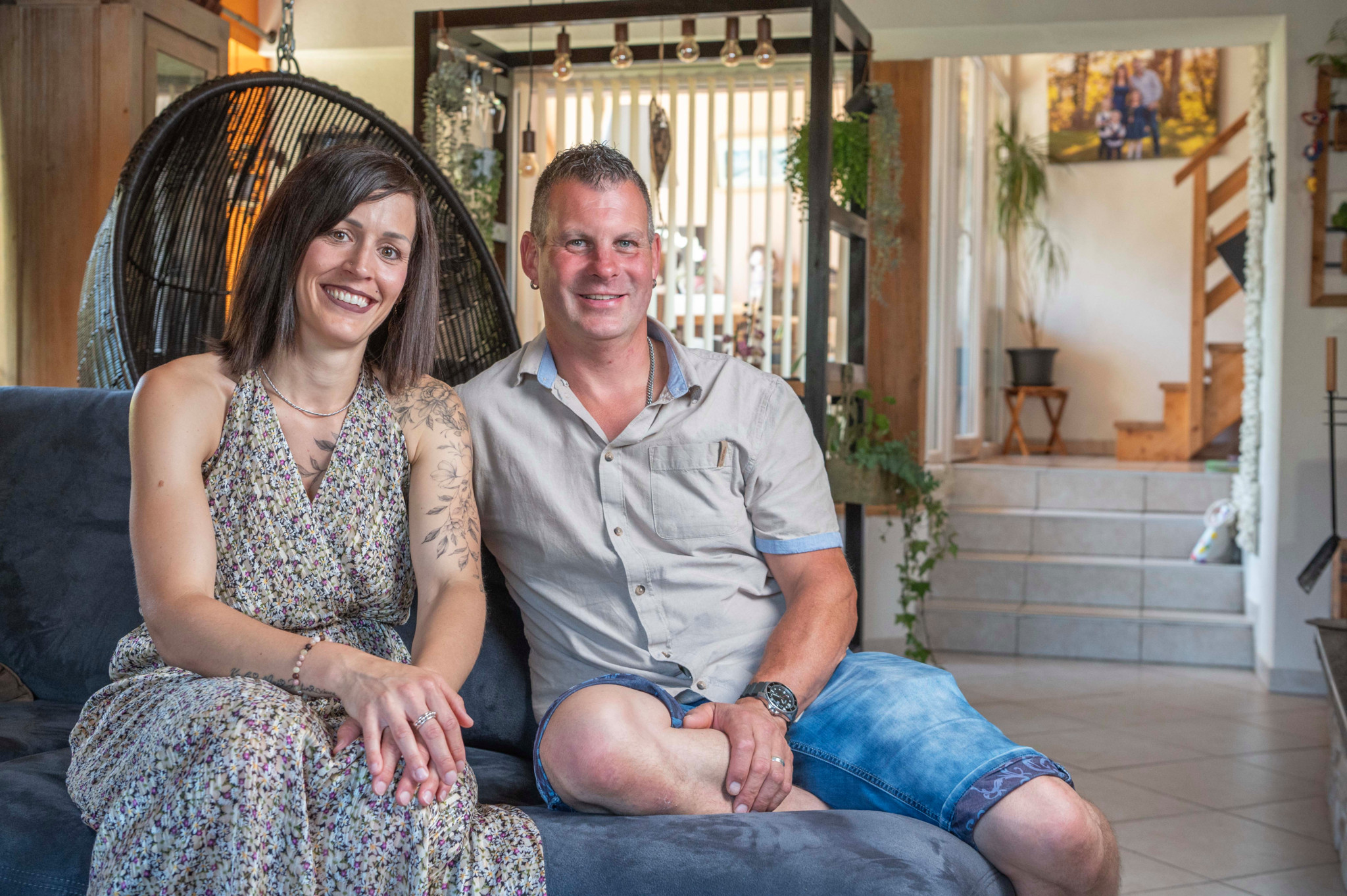 LE 25 JUIN 2024. 
Entrée en vigueur de la nouvelle politique cantonale de rétribution des familles d' accueil, les familles seront mieux indemnisées . Témoignage de Malika et Sylvain Guignard . ©  Jean-Paul Guinnard / 24 Heures. 