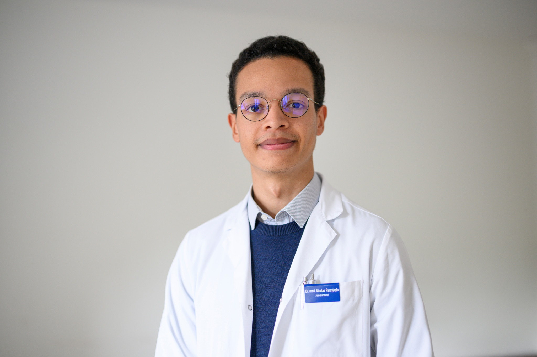 Nicolas Parzy-Jagla, assistant physician and supporter of the FIRE movement, in Basel on August 5, 2025.