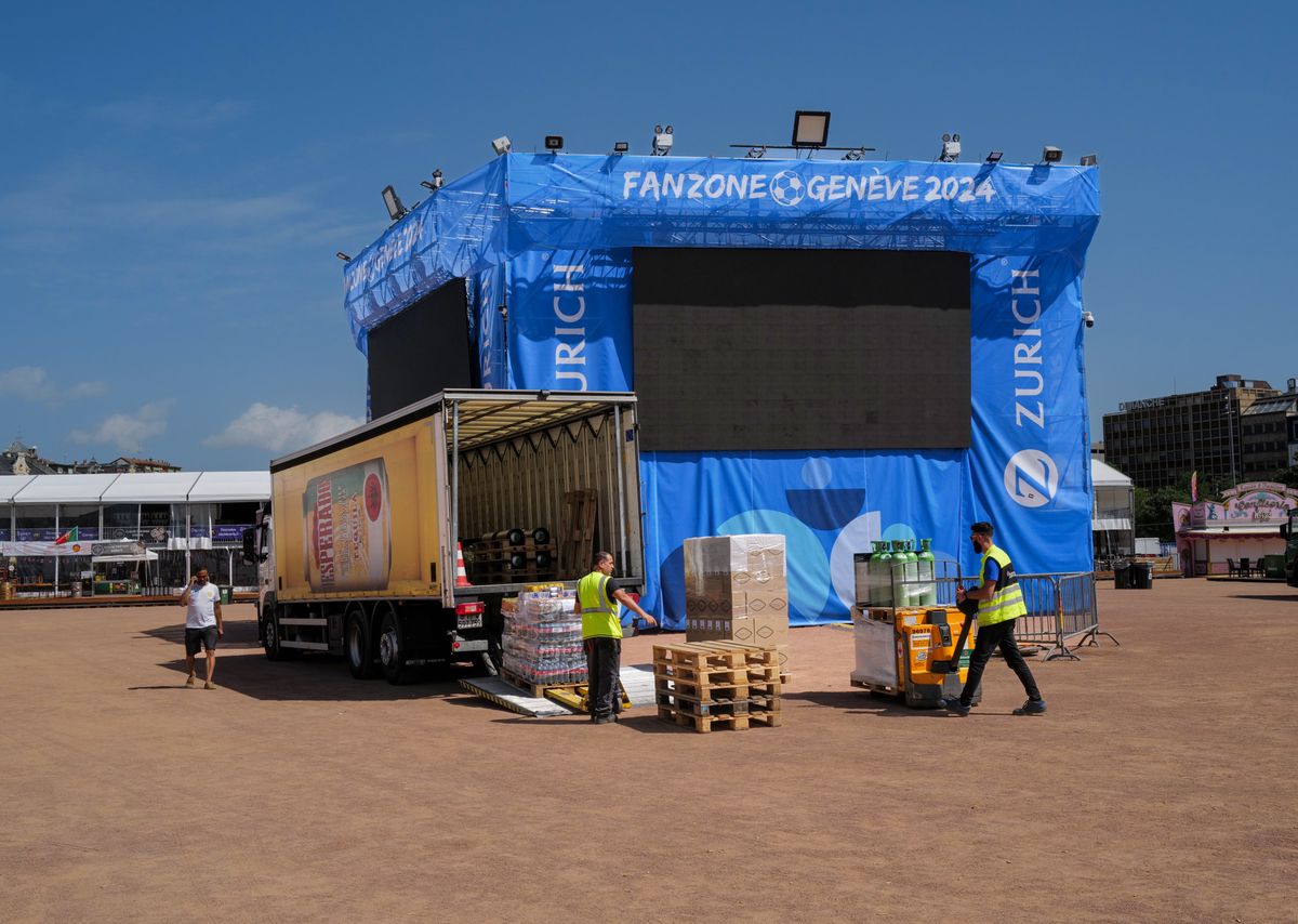 Genève 19/06/2024les coulisses de la fan zone de Plainpalais. 