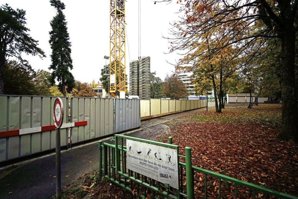 Ecole de Contamines: des parents veulent un préau plus sécurisé