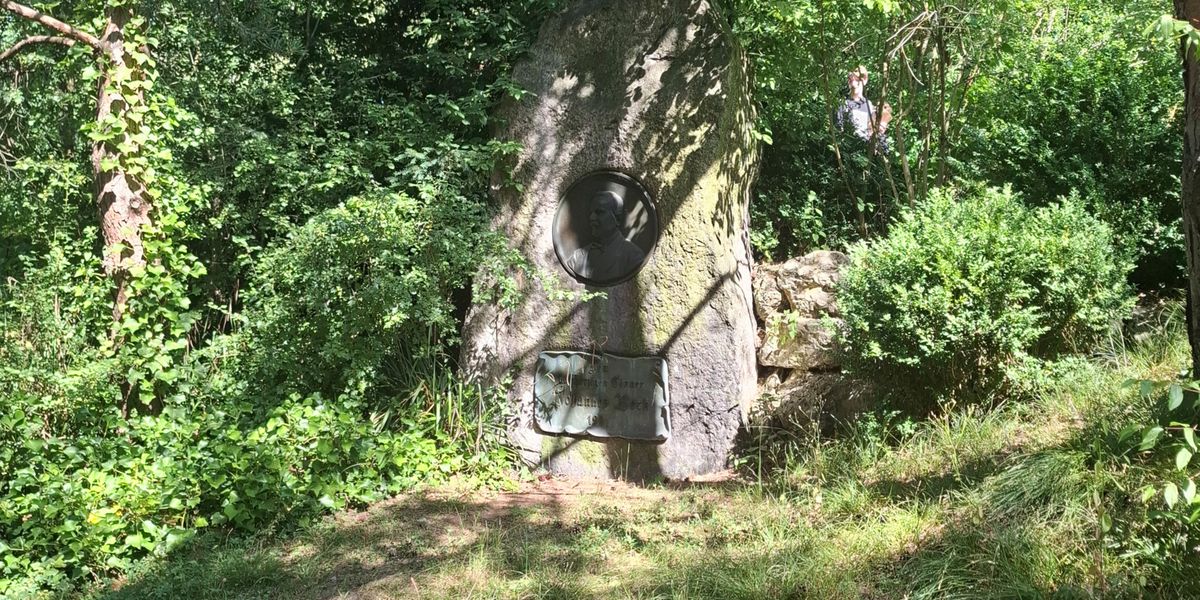 Zoo-Basel-Vor-125-Jahren-starb-er-noch-immer-l-dt-er-alle-gratis-in-den-Zolli-ein