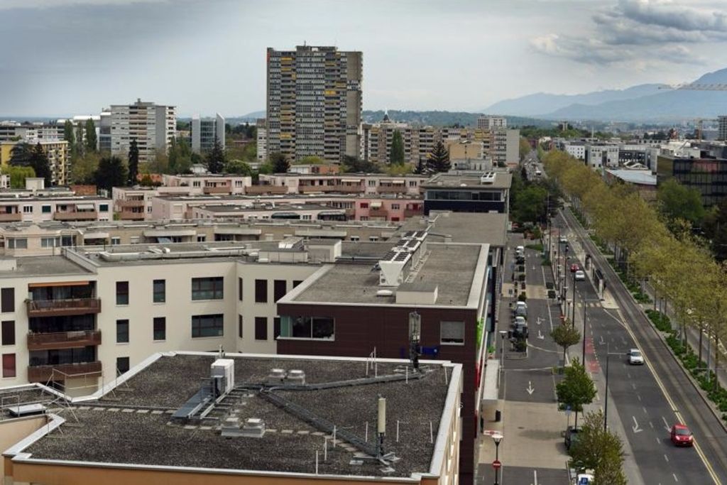 Stop ou cédez-le-passage? Une demi-heure de débats