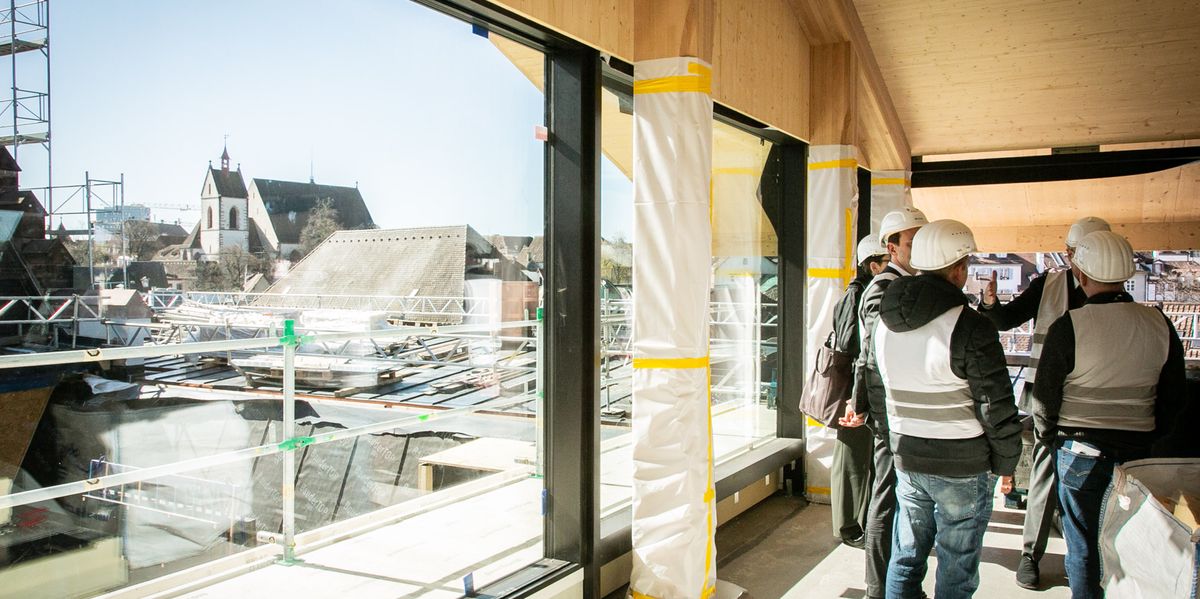 Missst-nde-in-Basler-Verwaltung-Regierungspr-sident-Cramer-weiss-gar-nicht-was-er-mit-der-Dachterrasse-bei-der-Hauptpost-anstellen-soll