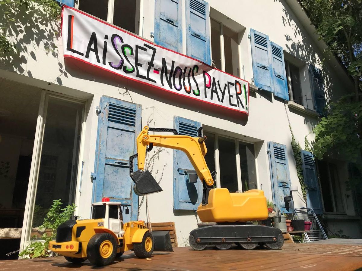 Des habitants dont le bail est résilié par la Ville se mobilisent