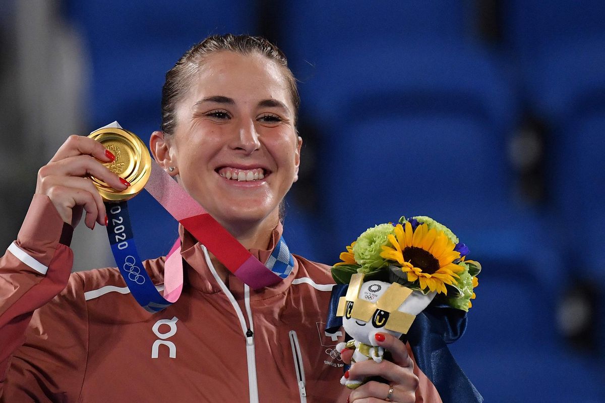 Le bonheur de Belinda Bencic avec sa médaille d’or.