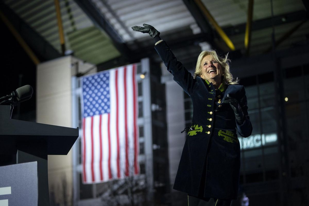 Jill, l’épouse de Joe Biden, poursuivra sa carrière d’enseignante tout en endossant le rôle de First Lady.