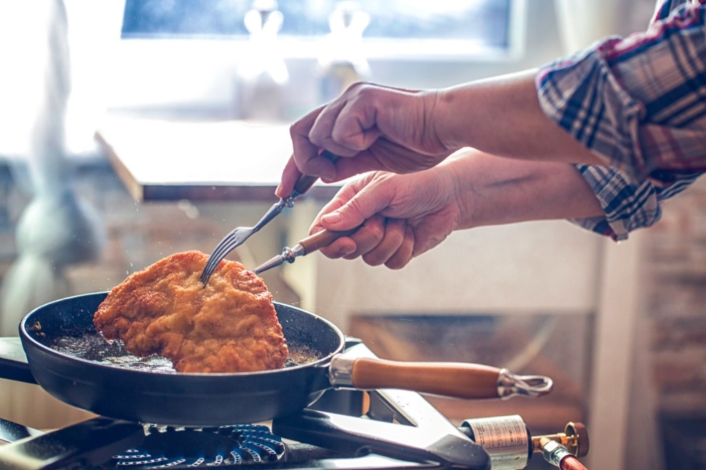 Zehn Schritte zum perfekten Wiener Schnitzel
