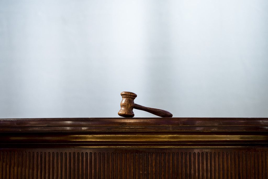 Le cogneur a été reconnu coupable de lésions corporelles graves par négligence. (photo d’illustration)