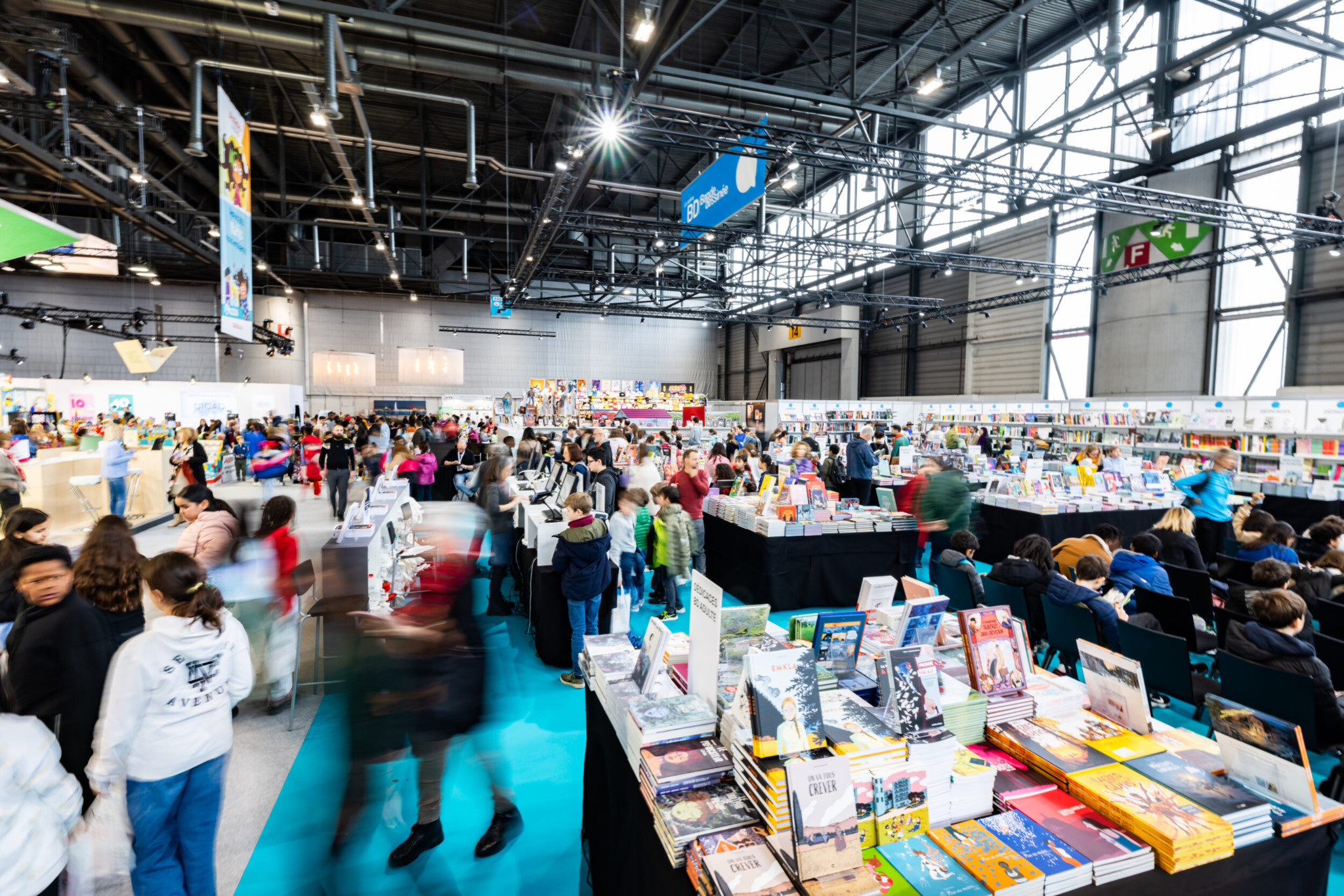 Reportage à Palexpo: L’empathie, le marque-page 2024 du Salon du livre ...