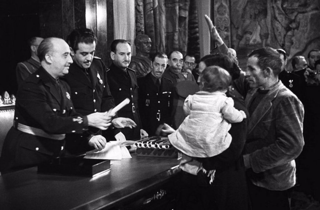 Espagne Bébés volés du franquisme procès en vue Tribune de Genève